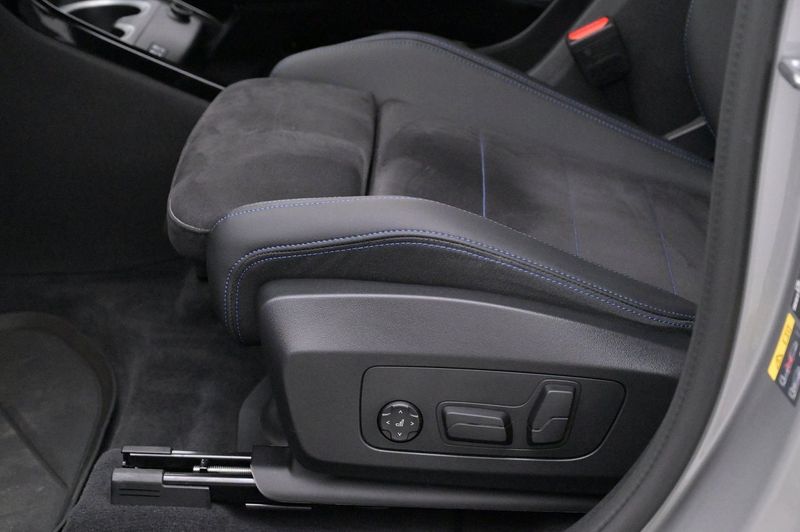 BMW iX1 bild 14