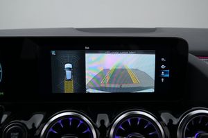 Mercedes EQA300 bild 18