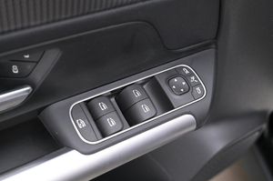 Mercedes EQA300 bild 12