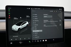 Tesla Model 3 bild 15
