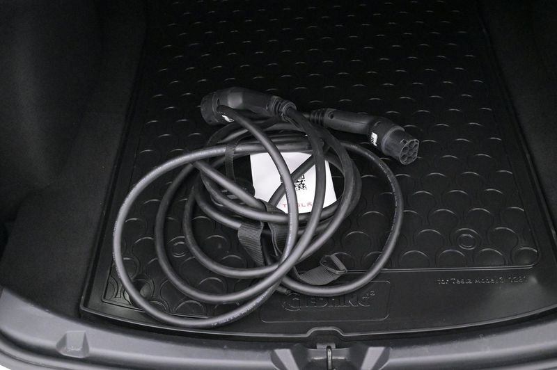 Tesla Model 3 bild 24