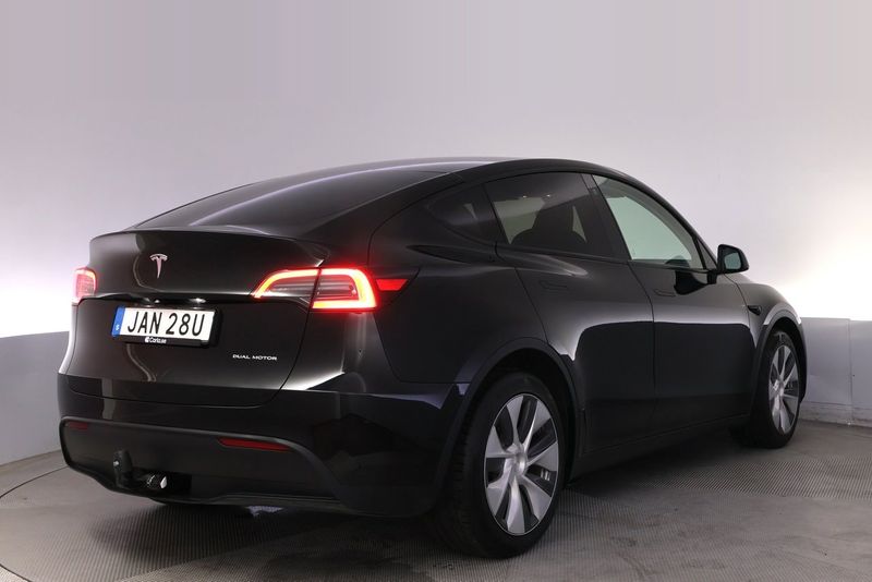 Tesla Model Y bild 5