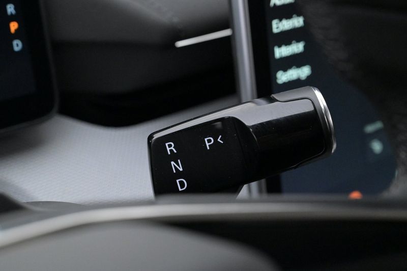 Polestar 4 bild 8