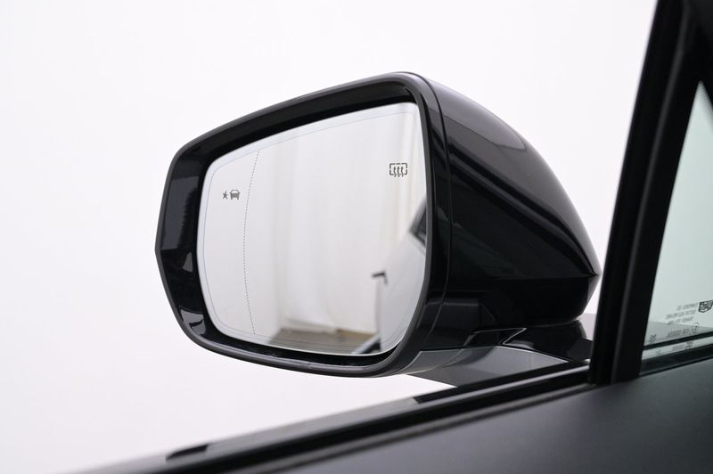Cadillac Lyriq bild 24