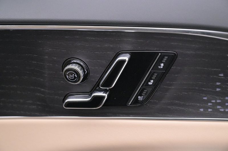 Cadillac Lyriq bild 15