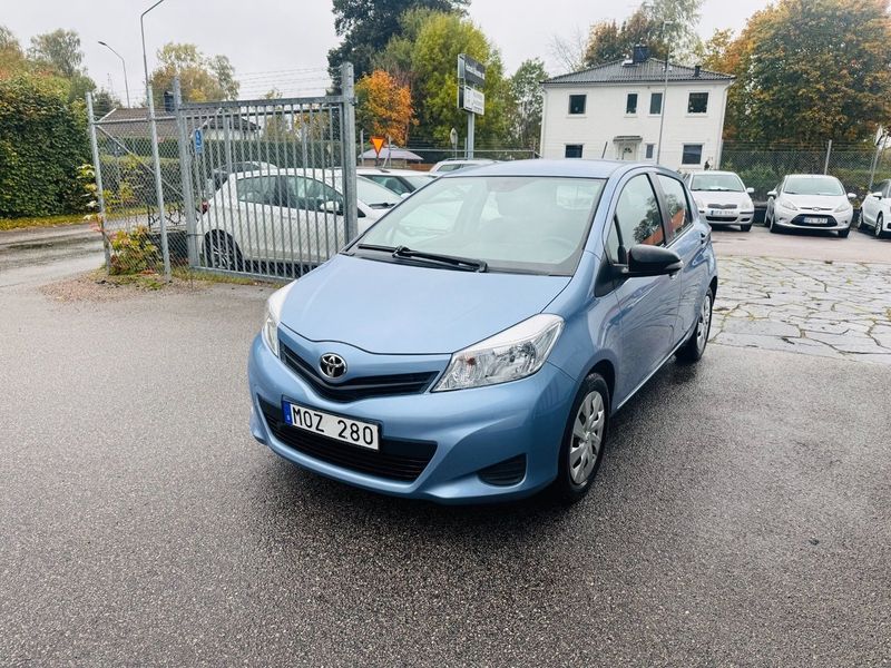 Toyota Yaris bild 2