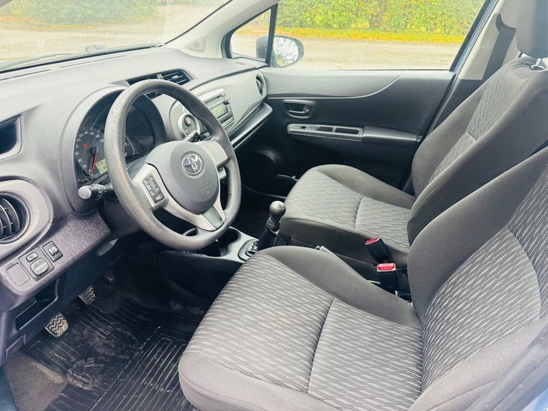 Toyota Yaris bild 8