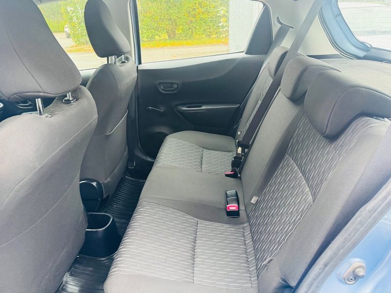 Toyota Yaris bild 7