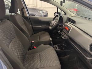 Toyota Yaris bild 17