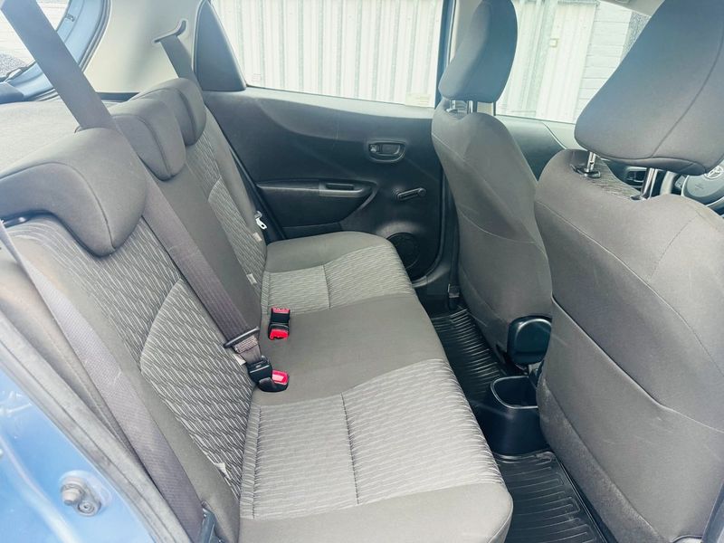 Toyota Yaris bild 6