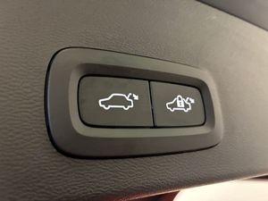 Volvo EX40 bild 10