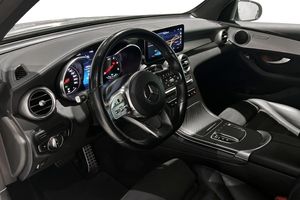 Mercedes GLC300 bild 9