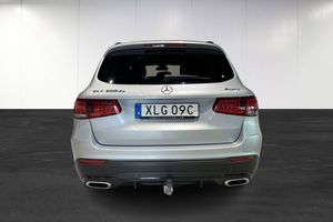 Mercedes GLC300 bild 13