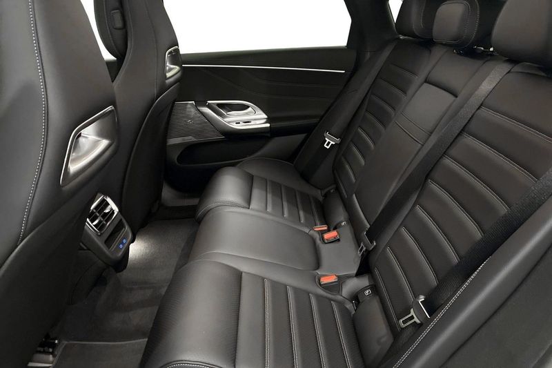 Mercedes C400 bild 11