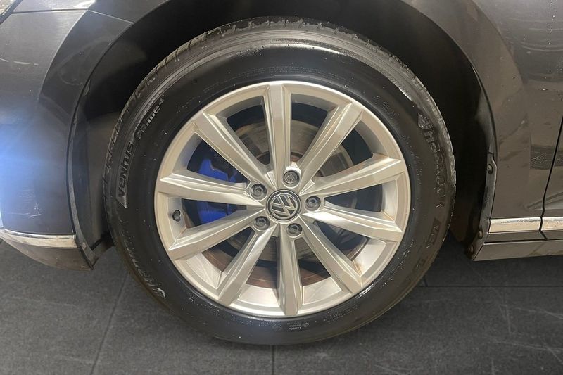 Volkswagen Passat bild 16