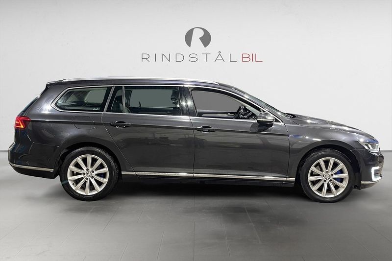 Volkswagen Passat bild 8