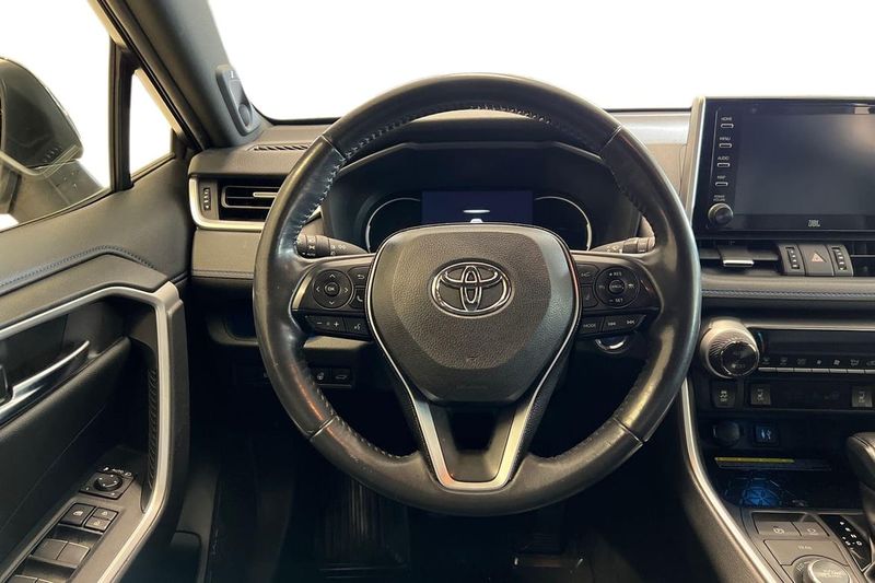 Toyota RAV4 bild 9