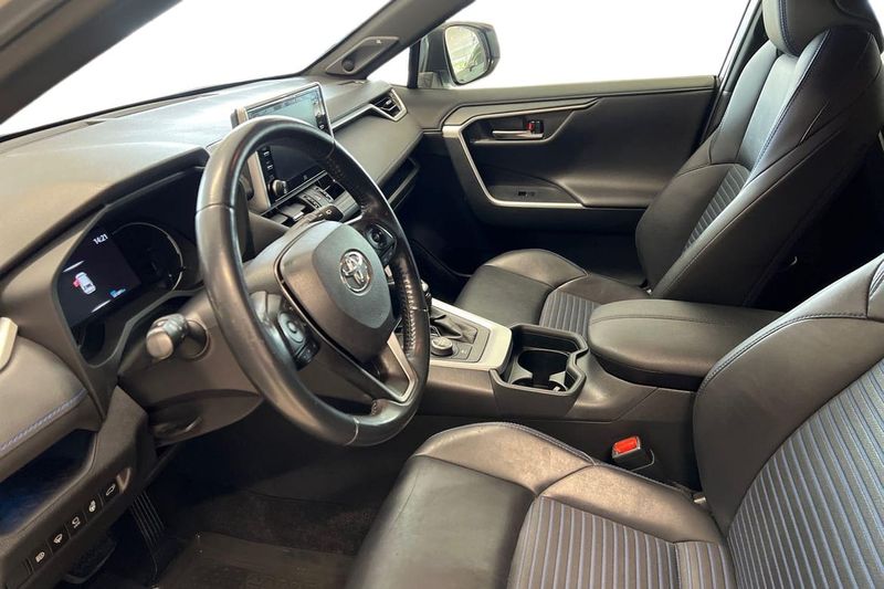 Toyota RAV4 bild 12