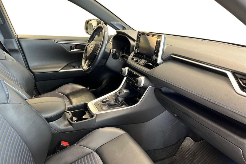 Toyota RAV4 bild 6