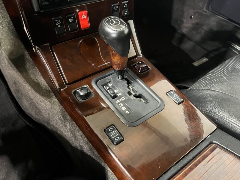 Mercedes SL280 bild 15