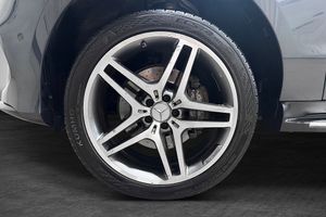 Mercedes ML350 bild 2