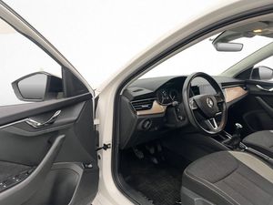 Skoda Scala bild 14