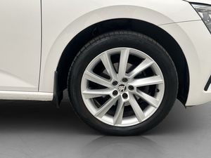 Skoda Scala bild 30