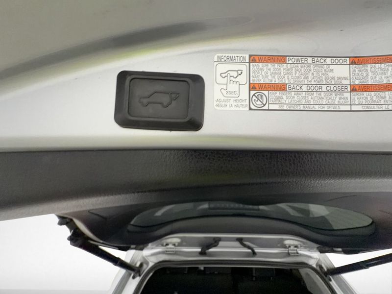 Toyota RAV4 bild 11