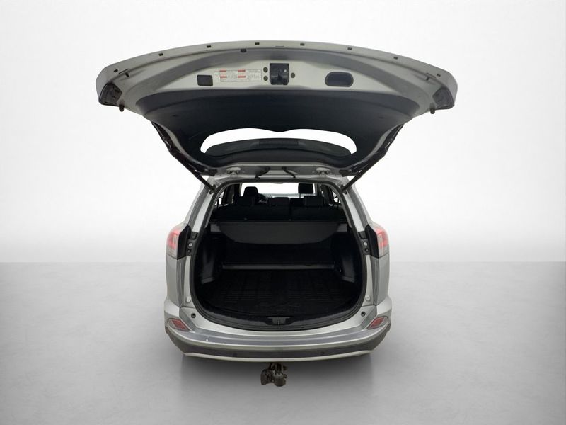 Toyota RAV4 bild 9