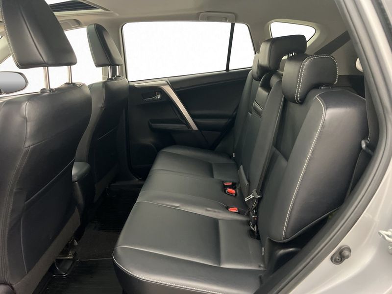Toyota RAV4 bild 31