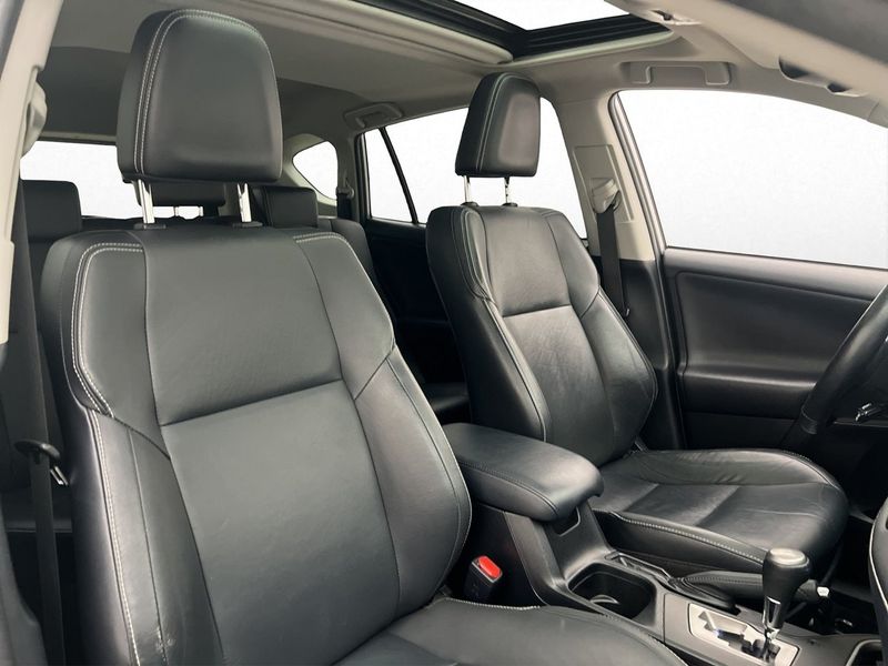 Toyota RAV4 bild 29