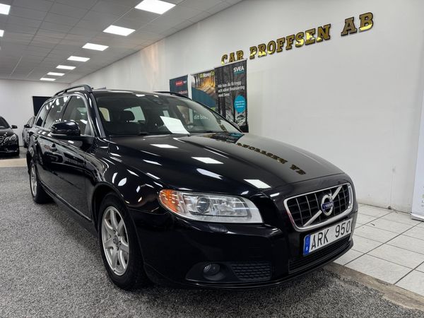 Volvo V70 1.6 DRIVe Momentum NY SERVAD, NY BESIKTAD - 2012