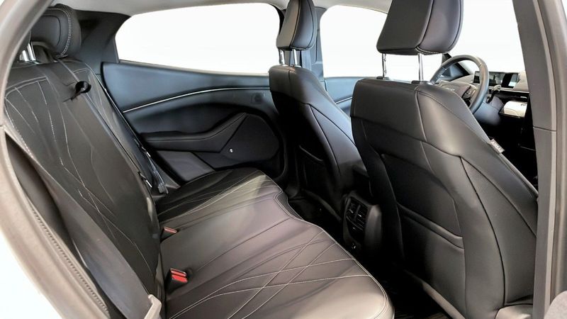 Ford Mustang Mach-E bild 5