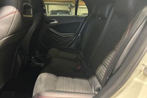 Mercedes CLA220 bild 9