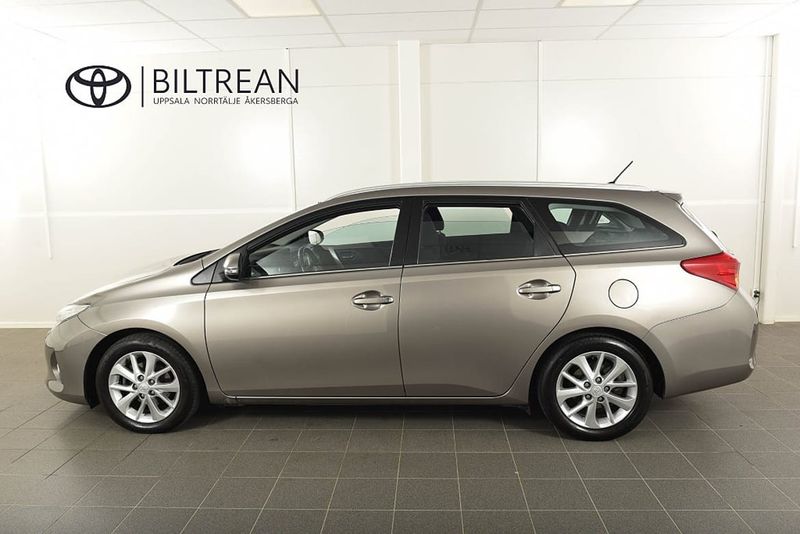 Toyota Auris bild 3