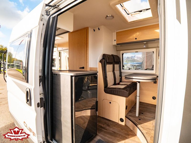 Sunlight Cliff bild 2