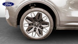 Ford Explorer bild 9