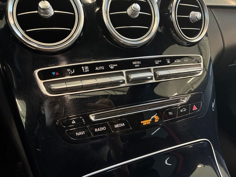 Mercedes C450 bild 19
