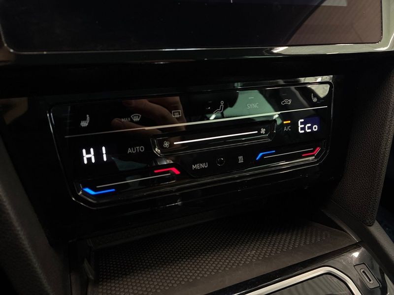 Volkswagen Passat bild 25