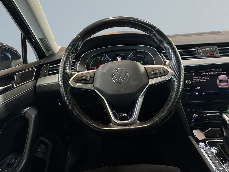 Volkswagen Passat bild 9