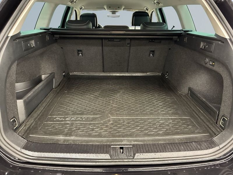 Volkswagen Passat bild 12