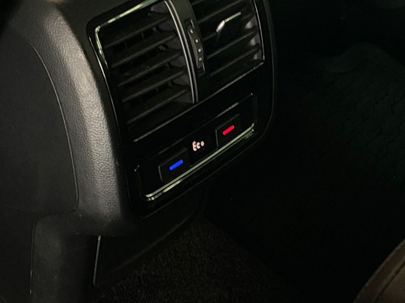 Volkswagen Passat bild 20