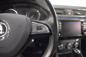 Skoda Superb bild 11