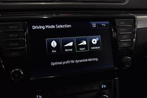 Skoda Superb bild 16
