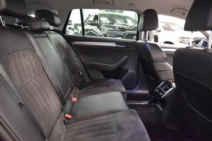 Skoda Superb bild 14
