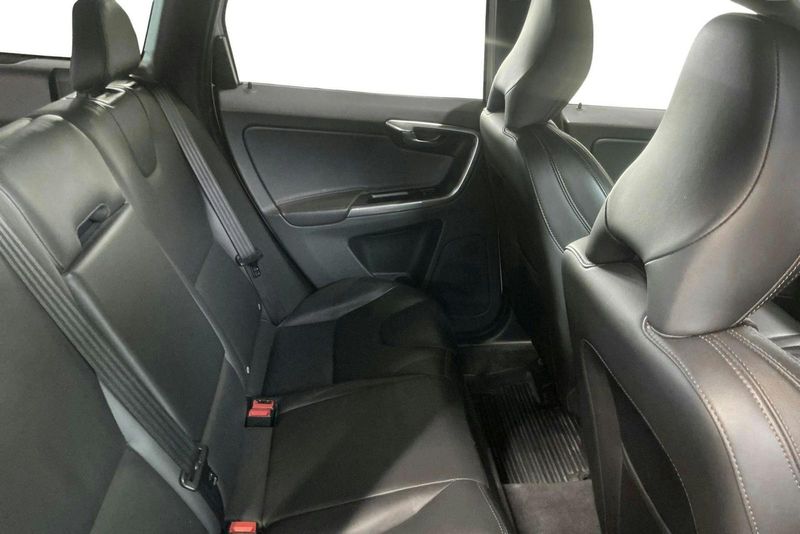Volvo XC60 bild 8