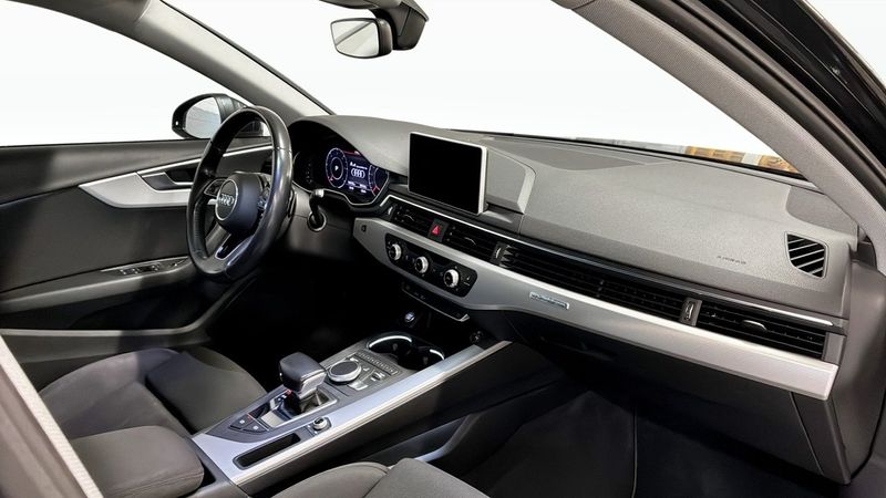 Audi A4 bild 9