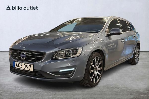 Volvo V60 D5 Twin Engine AWD 231hk Classic Summum Backkamera - 2018