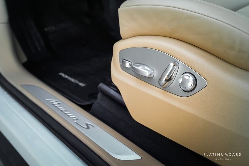 Porsche Macan bild 15