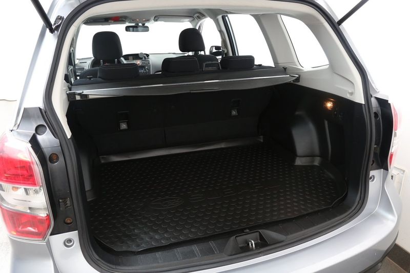 Subaru Forester bild 14